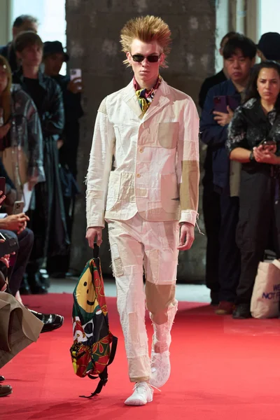 Look 35
